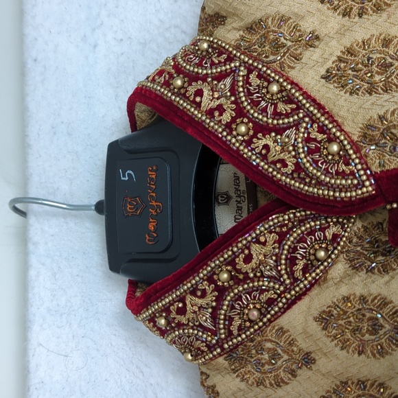 Manyavar Men's Beige Jacquard Traditional Groom Sherwani Set Size‎ L - Picture 6 of 9